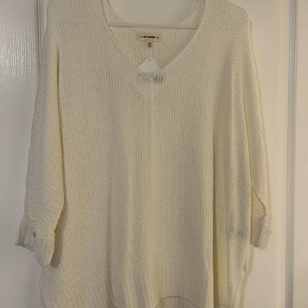 NWT Eesome Oversized White Sweater